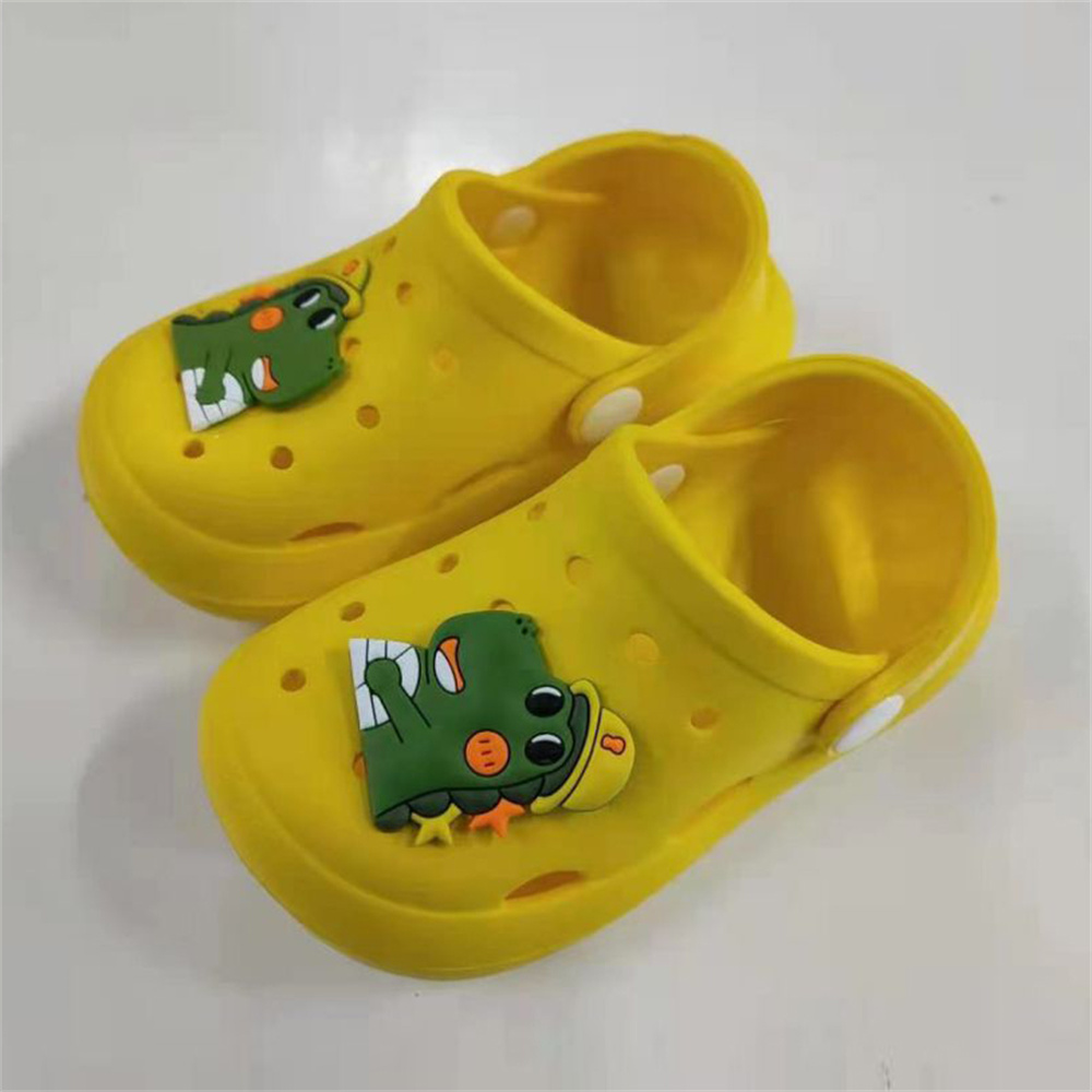 cute-children-clogs-1