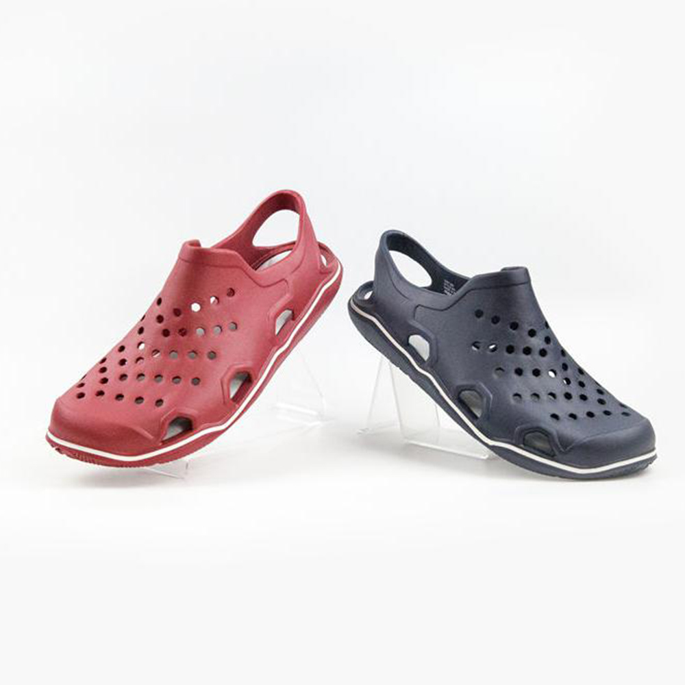 new-design-man-clogs-9