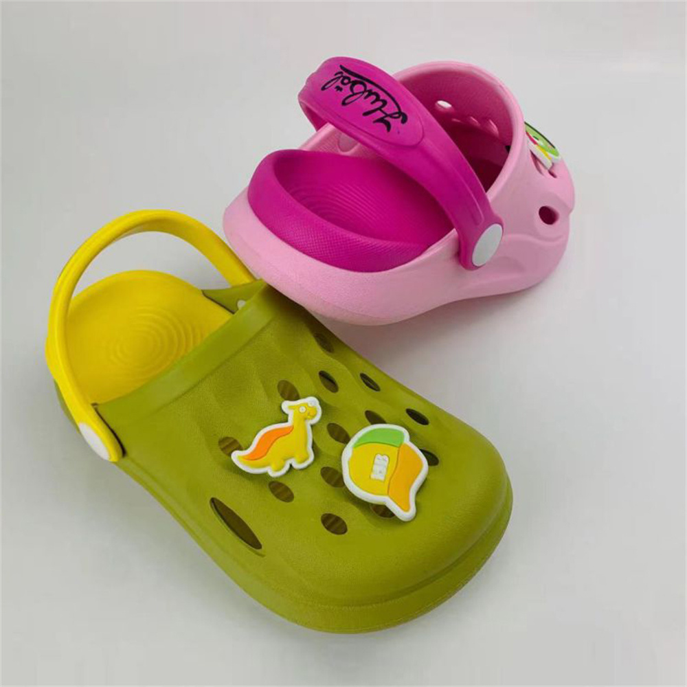 cartoon-kids-clogs-4